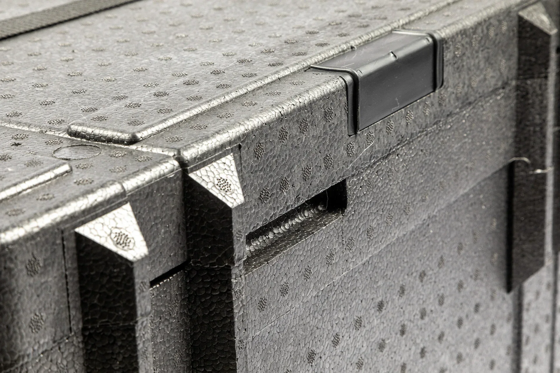 Artekno EPP Termo 100L med metallhandtag, mellanvägg kylbox - Image 4