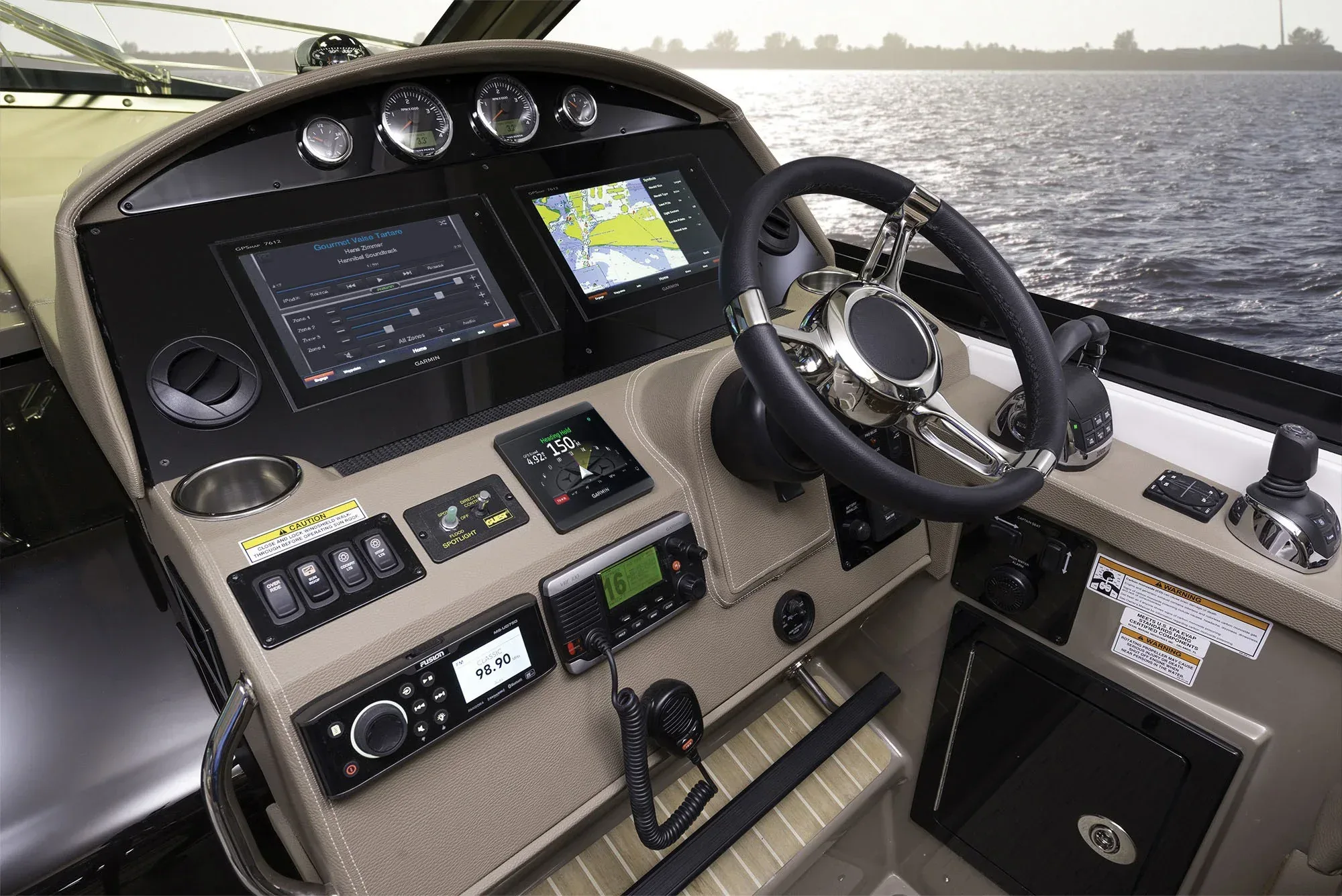 Garmin Reactor 40 Hydraulic autopilot med GHC 50 styrenhet + SmartPump - Image 13