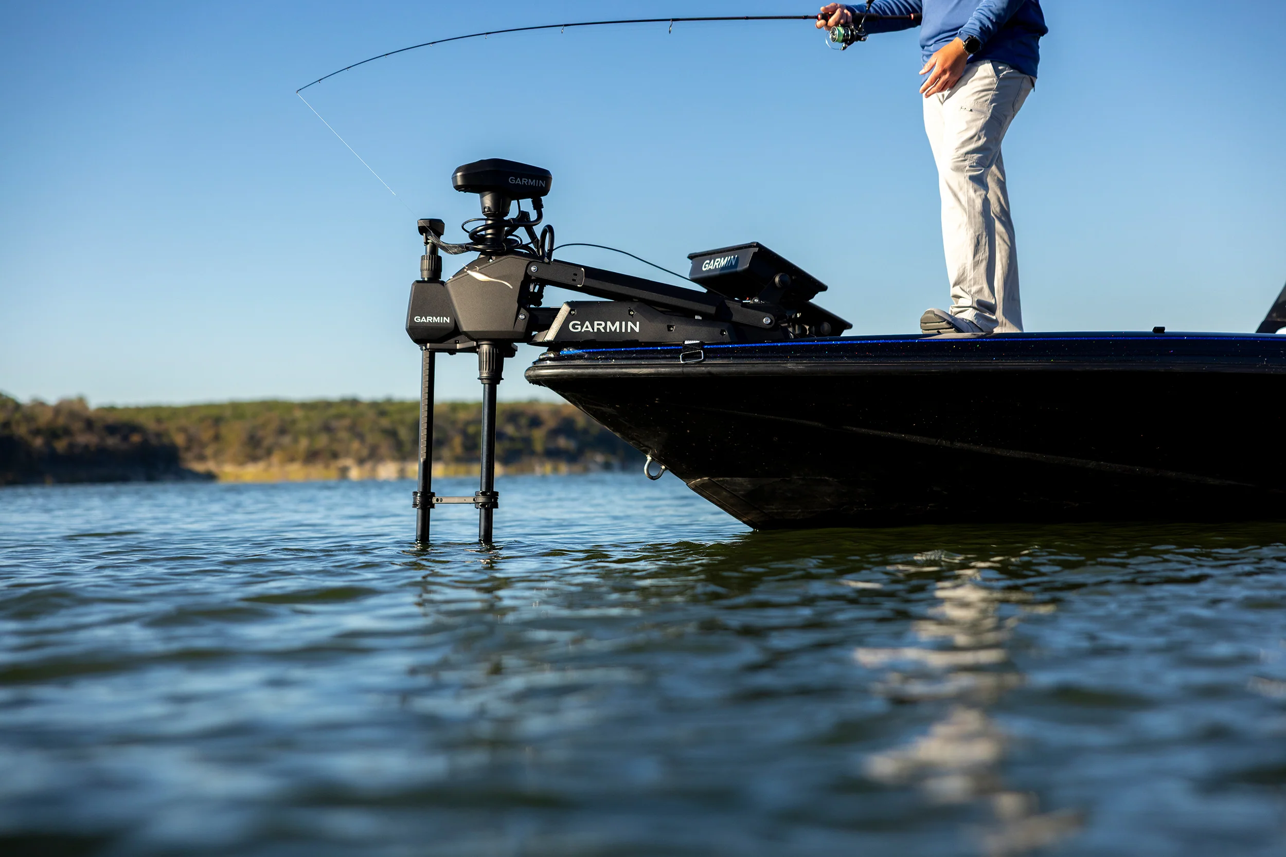 Garmin Spy Pole 49" motoriserat givarfäste - Image 14