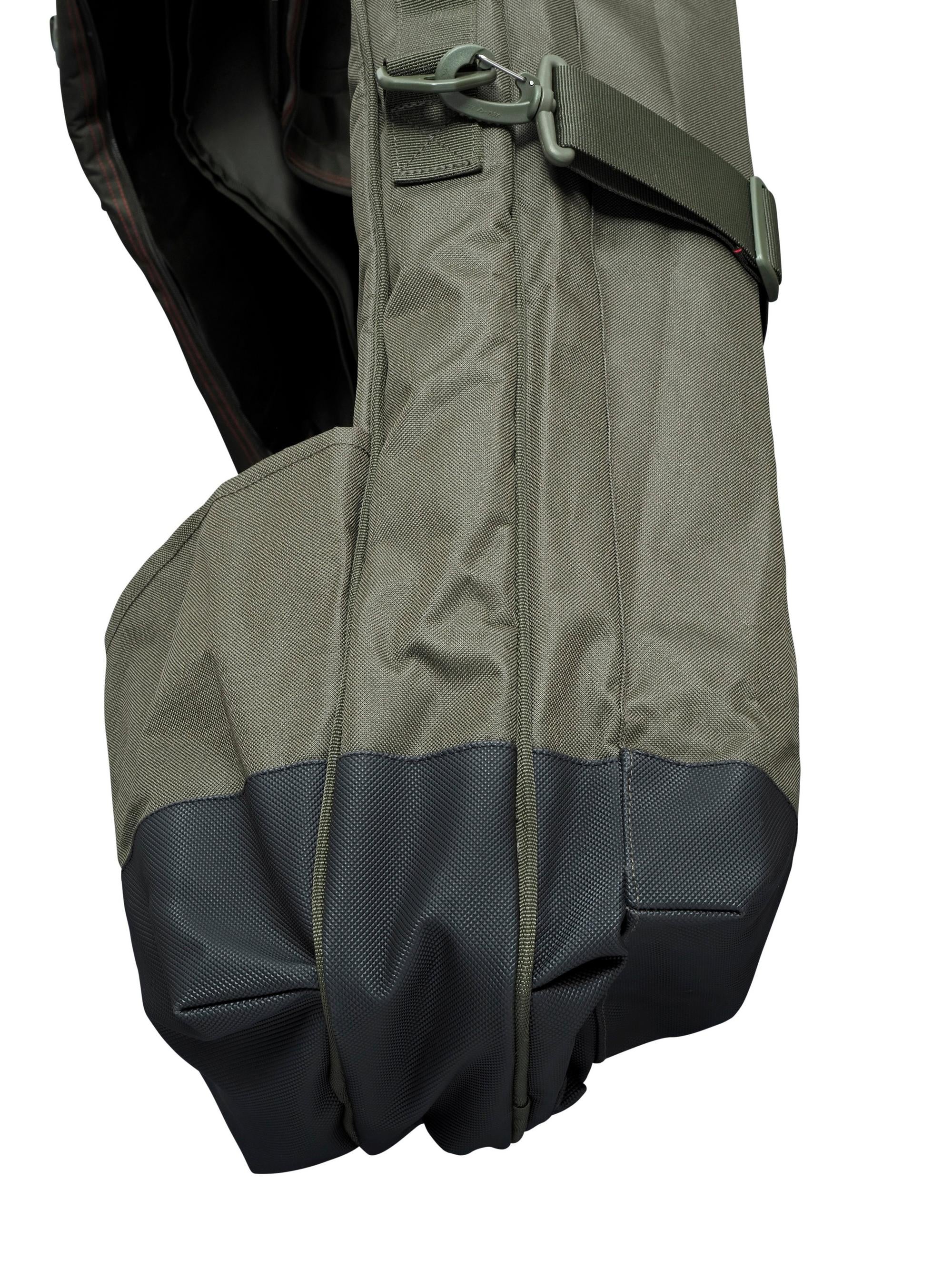 JRC Defender II 3 Rod Sleeve 12-13´ spöväska - Image 4