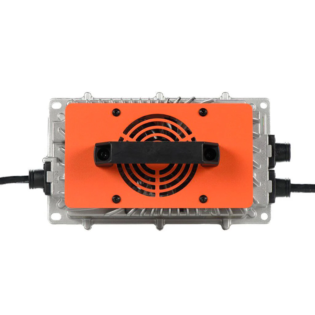Rebelcell 43,8V 20A vattentät LiFePO4 batteriladdare för 36V batterin - Image 6
